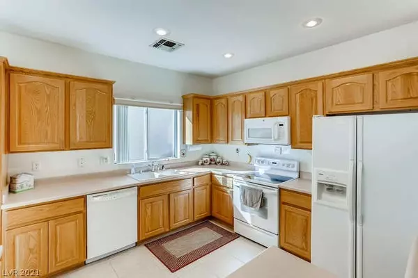 Henderson, NV 89052,2306 Desert Fox Drive