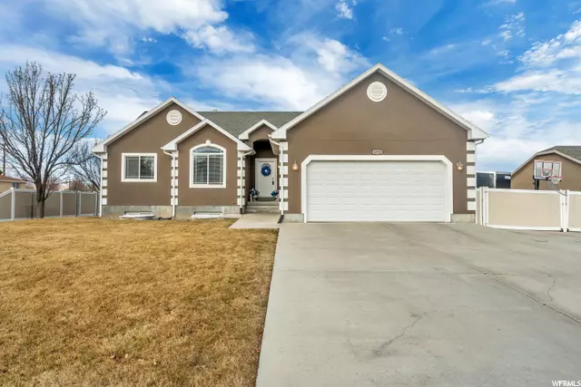 Herriman, UT 84096,6356 W ROSE RUN WAY