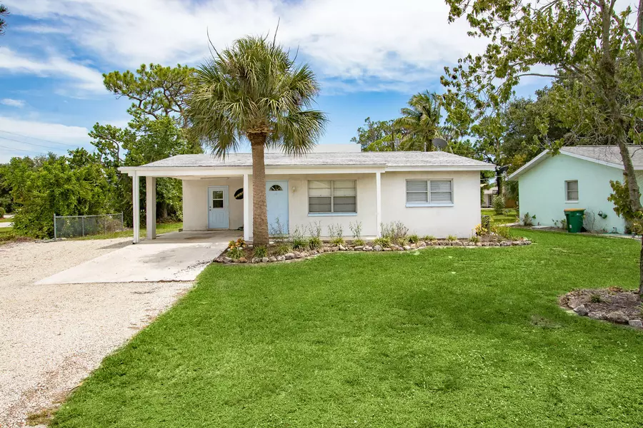 2 2nd ST, Bonita Springs, FL 34134