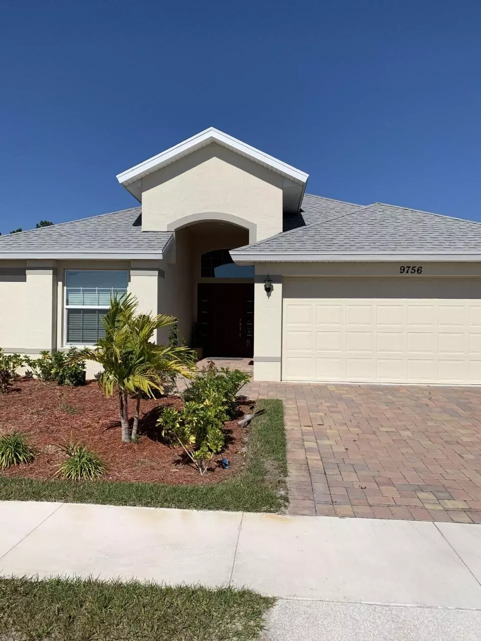 Fort Pierce, FL 34945,9756 Palm Breezes DR