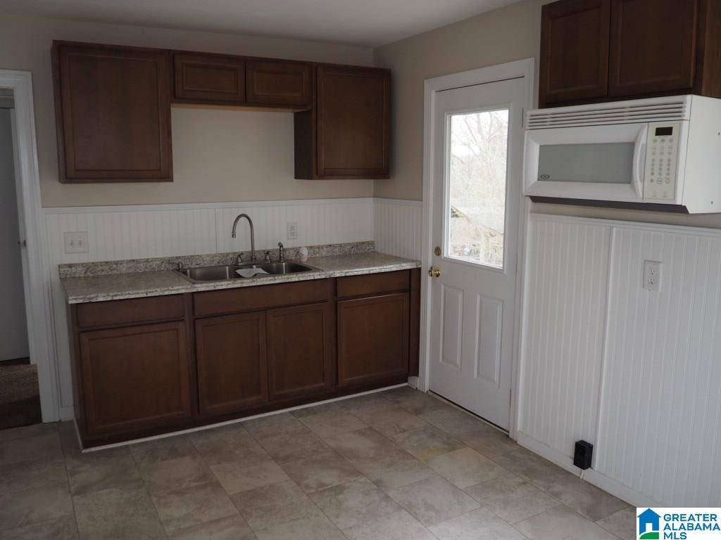 Warrior, AL 35180,406 2ND ST E