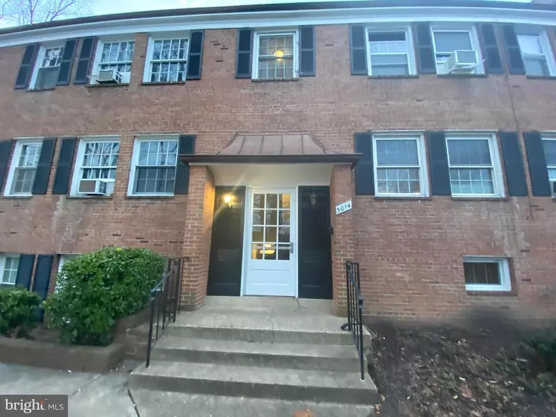 5014 COLUMBIA PIKE #4, Arlington, VA 22204