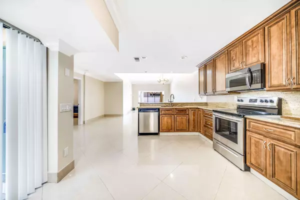 Boca Raton, FL 33433,7964 Little LN