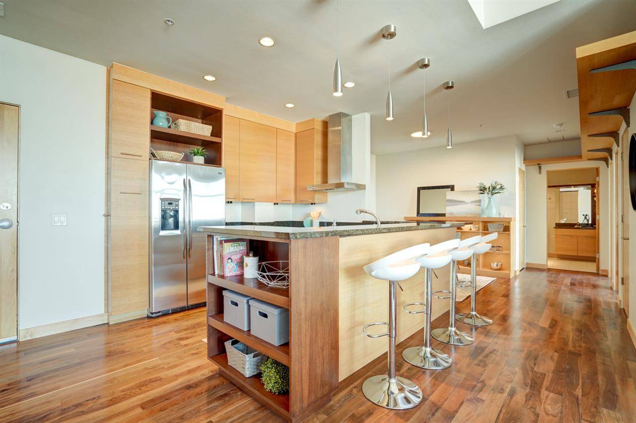 Madison, WI 53703,309 W Washington Ave #1005