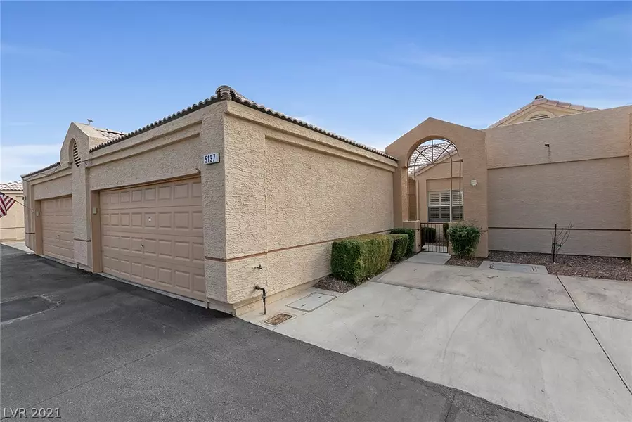 5137 Harvest Moon Lane, Las Vegas, NV 89107