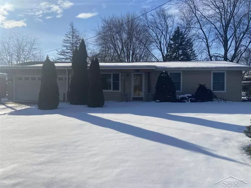 4869 Hanover, Saginaw, MI 48603