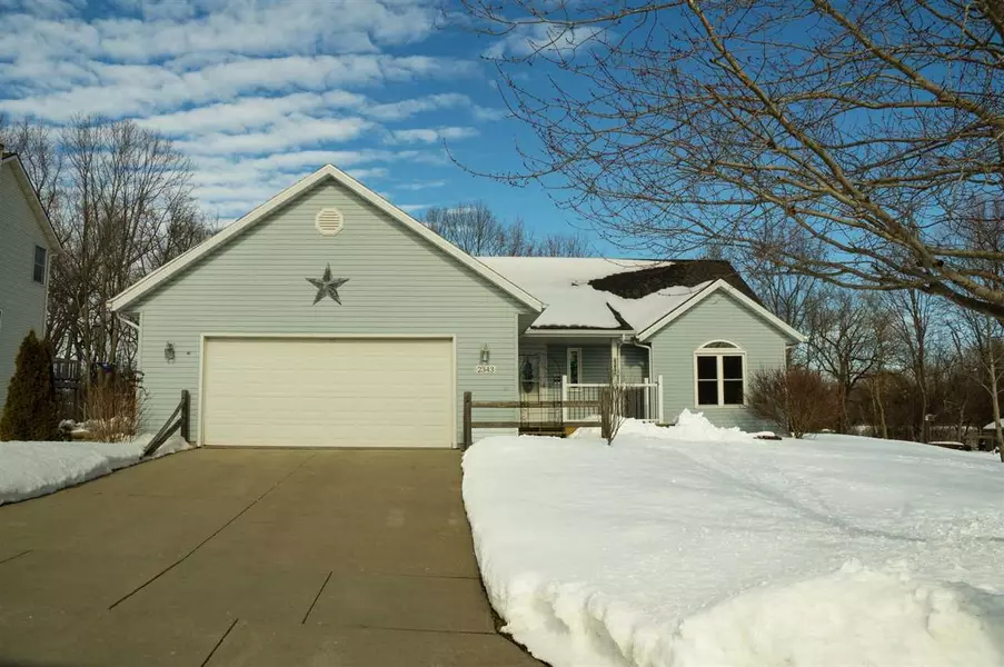 2343 Fawn Ln, Janesville, WI 53548