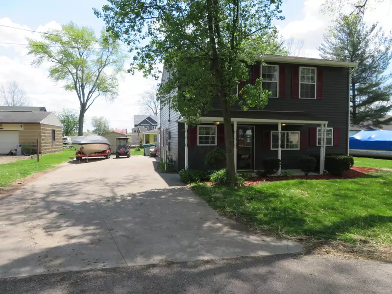 3073 Chestnut Lane, Millersport, OH 43046