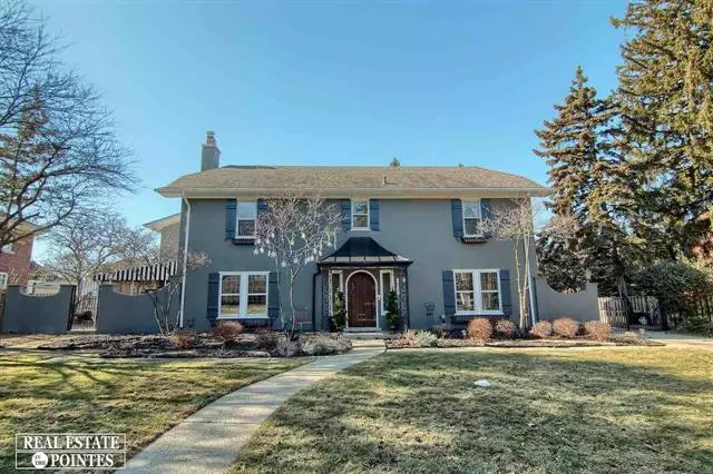 1033 BISHOP, Grosse Pointe Park, MI 48230