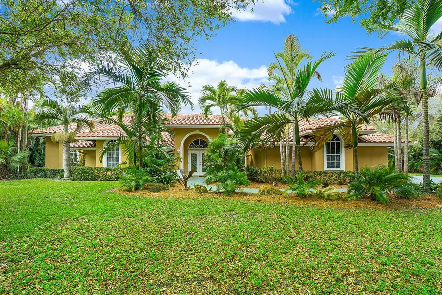 5138 Misty Morn RD, Palm Beach Gardens, FL 33418