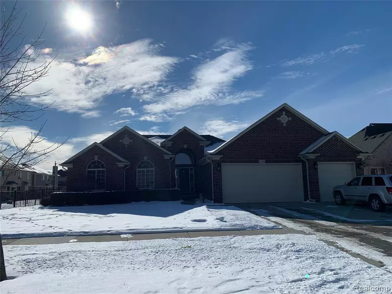 21494 PINE CONE Drive, Macomb, MI 48042 4335