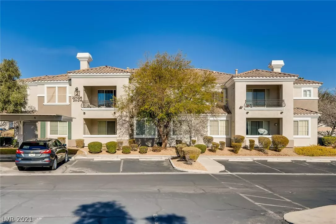 Henderson, NV 89074,2325 Windmill Parkway #211