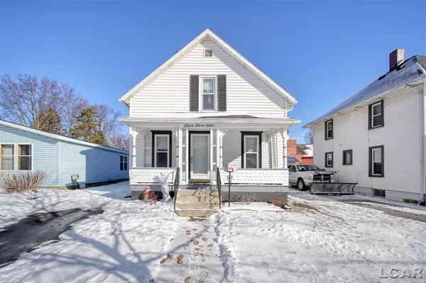 221 Cherry St, Blissfield, MI 49228