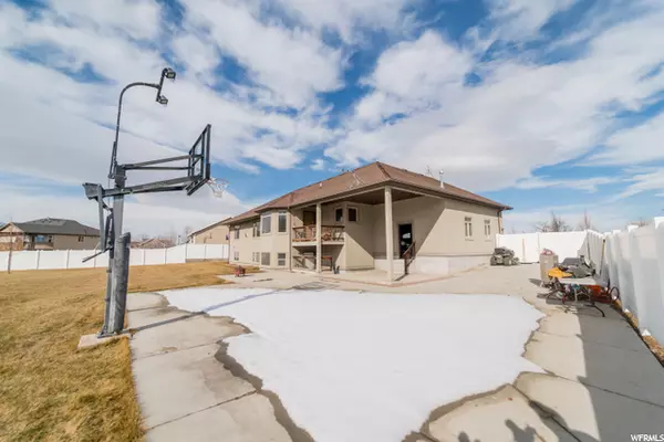 Nibley, UT 84321,828 W 2450 S