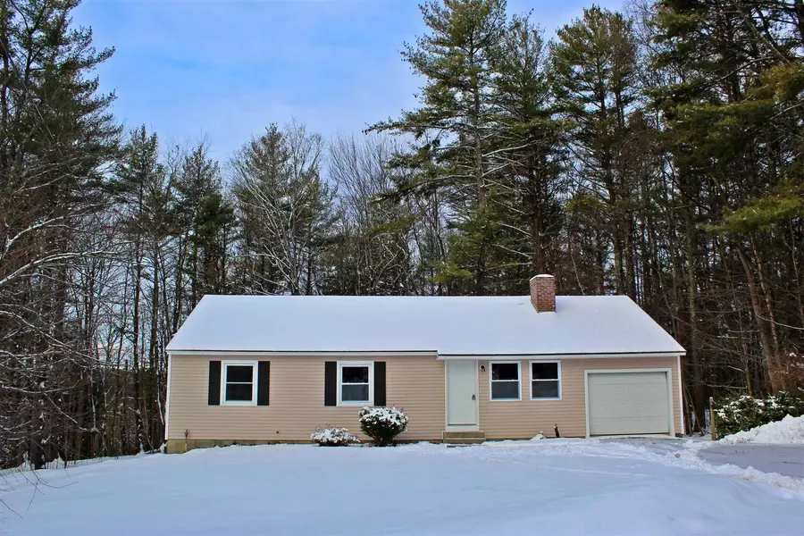 68 Apple Tree LN, Hopkinton, NH 03229