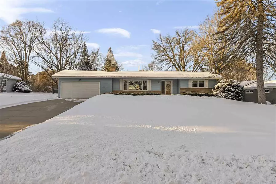 5145 Loruth Terr, Madison, WI 53711