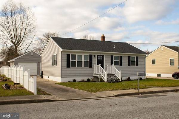 3 HARVARD RD, Pennsville, NJ 08070