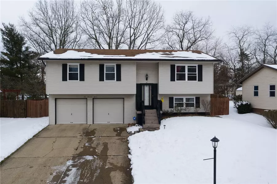 115 Kirkwood Dr, Cranberry Township, PA 16066