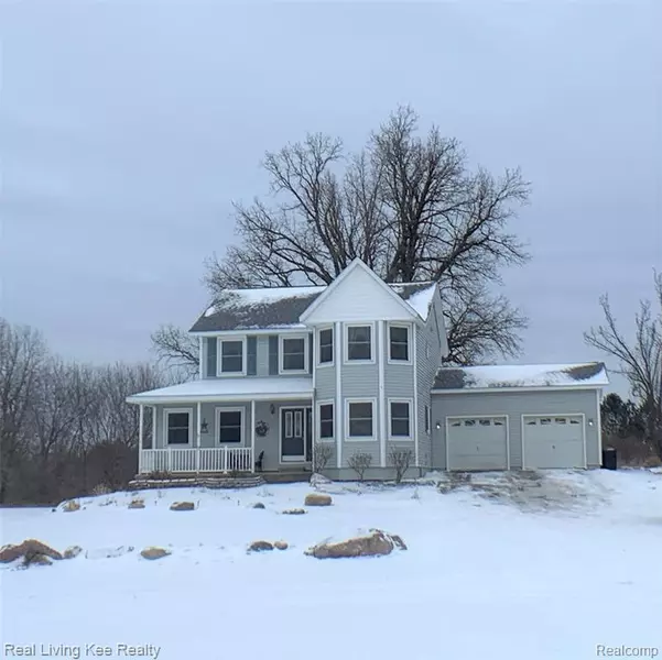 200 W DAVISON LAKE RD, Metamora, MI 48455-