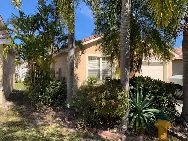 Miramar, FL 33029,18067 SW 30th CT