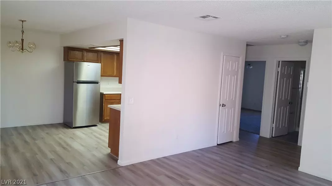 5576 W Rochelle Avenue #13D, Las Vegas, NV 89103