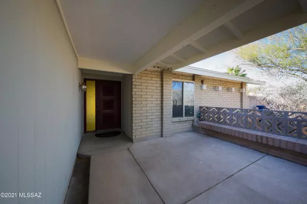 Tucson, AZ 85713,2863 W San Juan Terrace