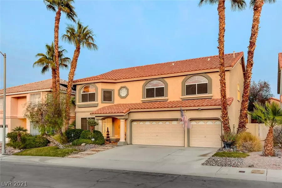 8 Old Lake Circle, Henderson, NV 89074