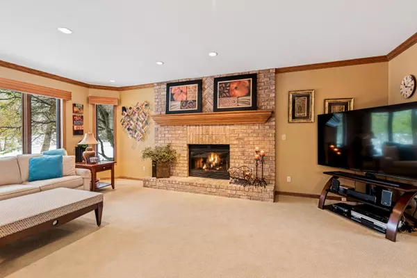 Mequon, WI 53092,3611 W Mulberry Dr