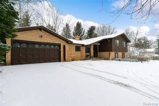 Clarkston, MI 48346,6859 Balmoral Terrace