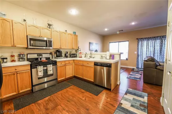 Henderson, NV 89052,274 Liberty Point Court