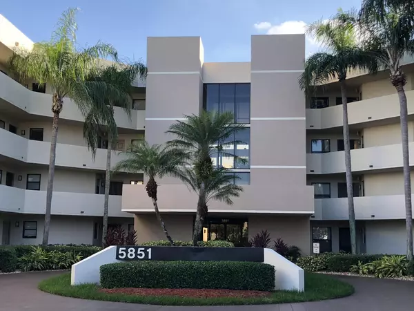 Boca Raton, FL 33433,5851 Camino Del Sol 105