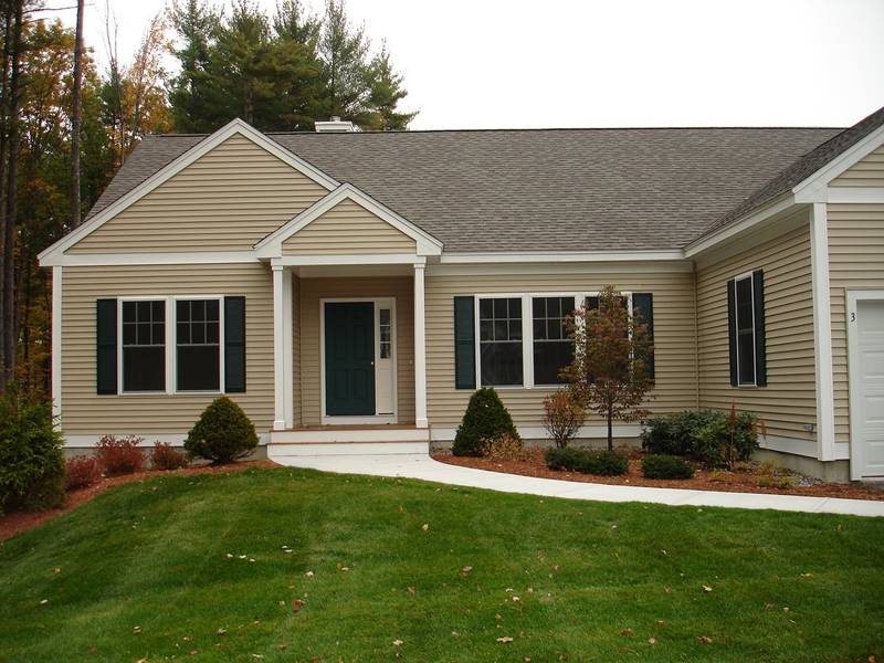 4 Liberty CT #52, Milford, NH 03055