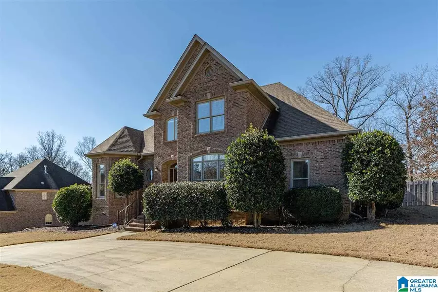 6528 WINSLOW DR, Trussville, AL 35173