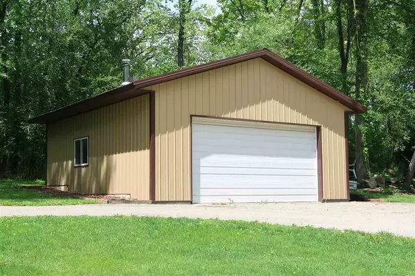 Waterloo, WI 53594,W12126 Woodside Cir