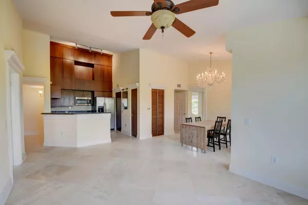 Boynton Beach, FL 33435,523 Villa CIR