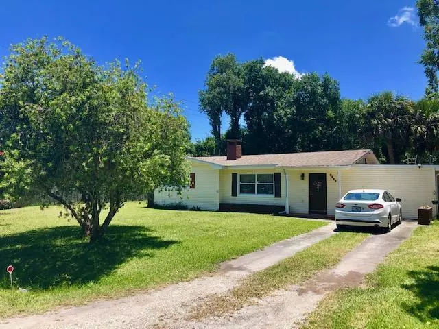 2529 Rainbow DR, Fort Pierce, FL 34981