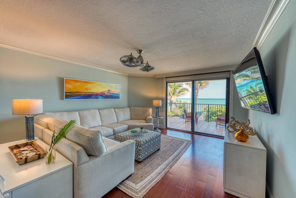 Vero Beach, FL 32963,4800 Highway A1a 218