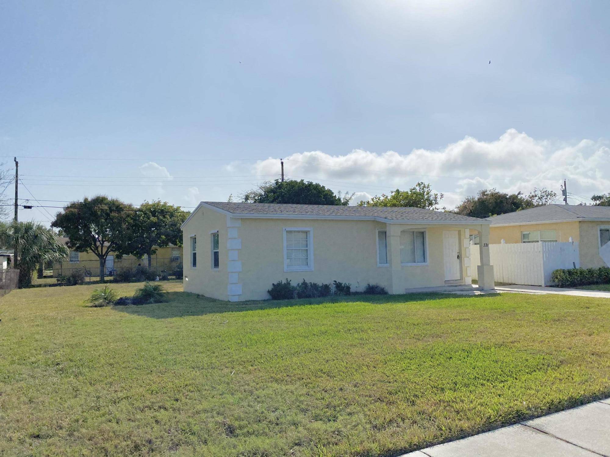 Riviera Beach, FL 33404,331 W 28th ST