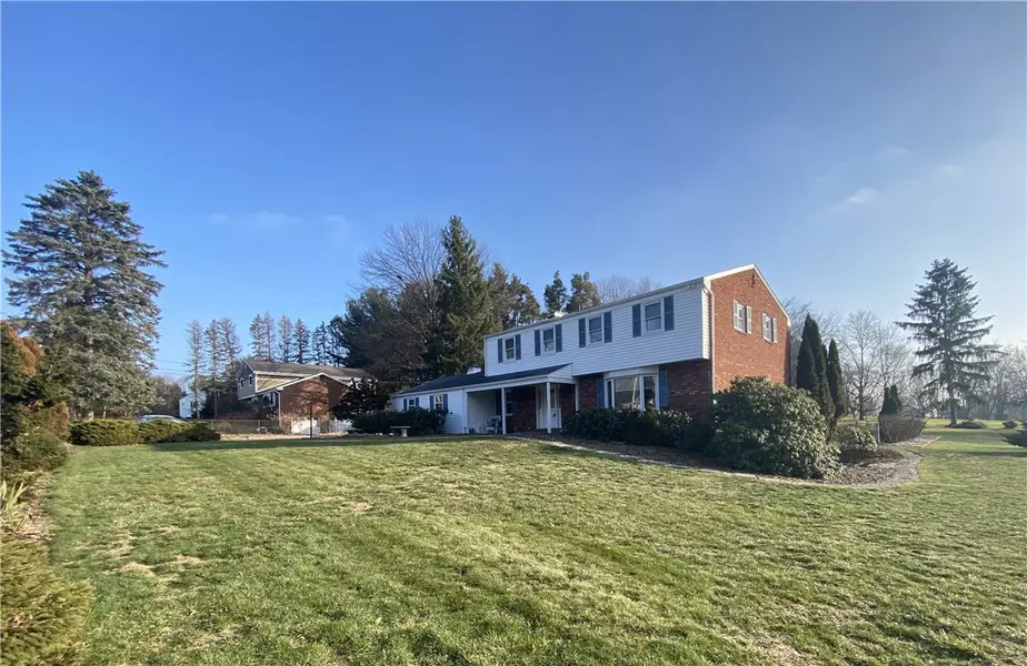 9589 Parkedge Dr., Allison Park, PA 15101