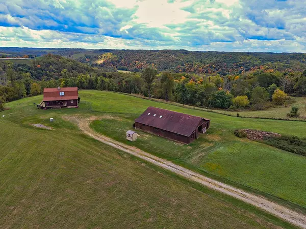 Claysville, PA 15323,32 Longview Ln