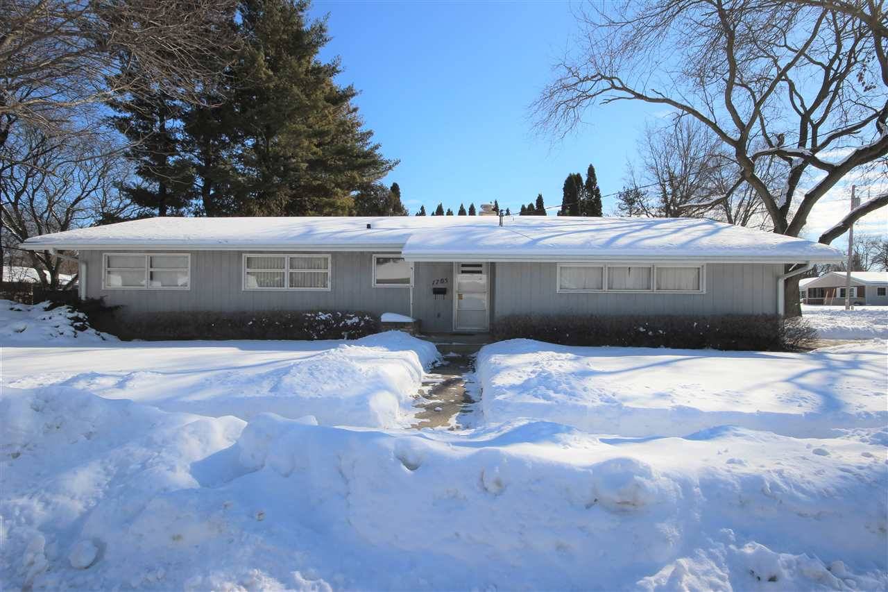 1705 Maple St, Middleton, WI 53562