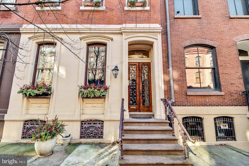 Philadelphia, PA 19103,2024 SPRUCE ST #2