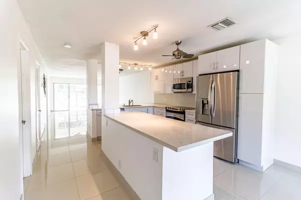 5894 Via Delray B, Delray Beach, FL 33484