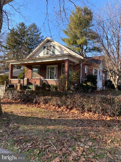 529 UPLAND AVE, Reading, PA 19611