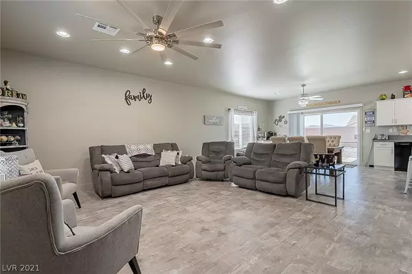 Pahrump, NV 89048,210 Weeping Willow Court #C