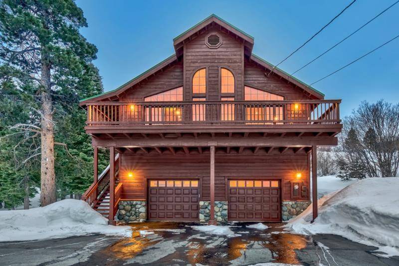 11805 Snowpeak Way, Truckee, CA 96161