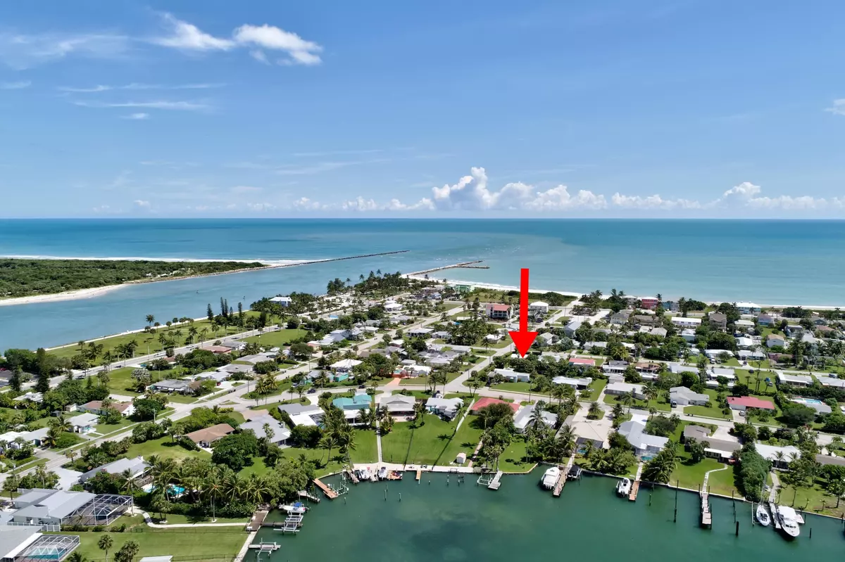 Fort Pierce, FL 34949,301 Granada ST