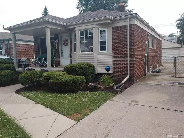 14601 ARLINGTON AVE, Allen Park, MI 48101