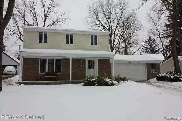 2145 LAKESHIRE Drive, West Bloomfield, MI 48323 3839