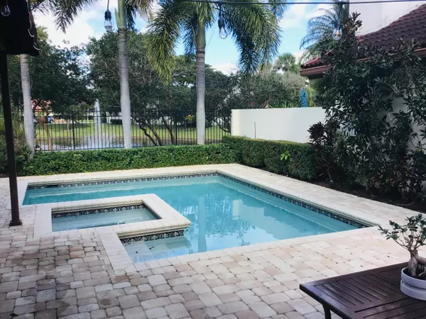 Boca Raton, FL 33433,21735 Club Villa TER